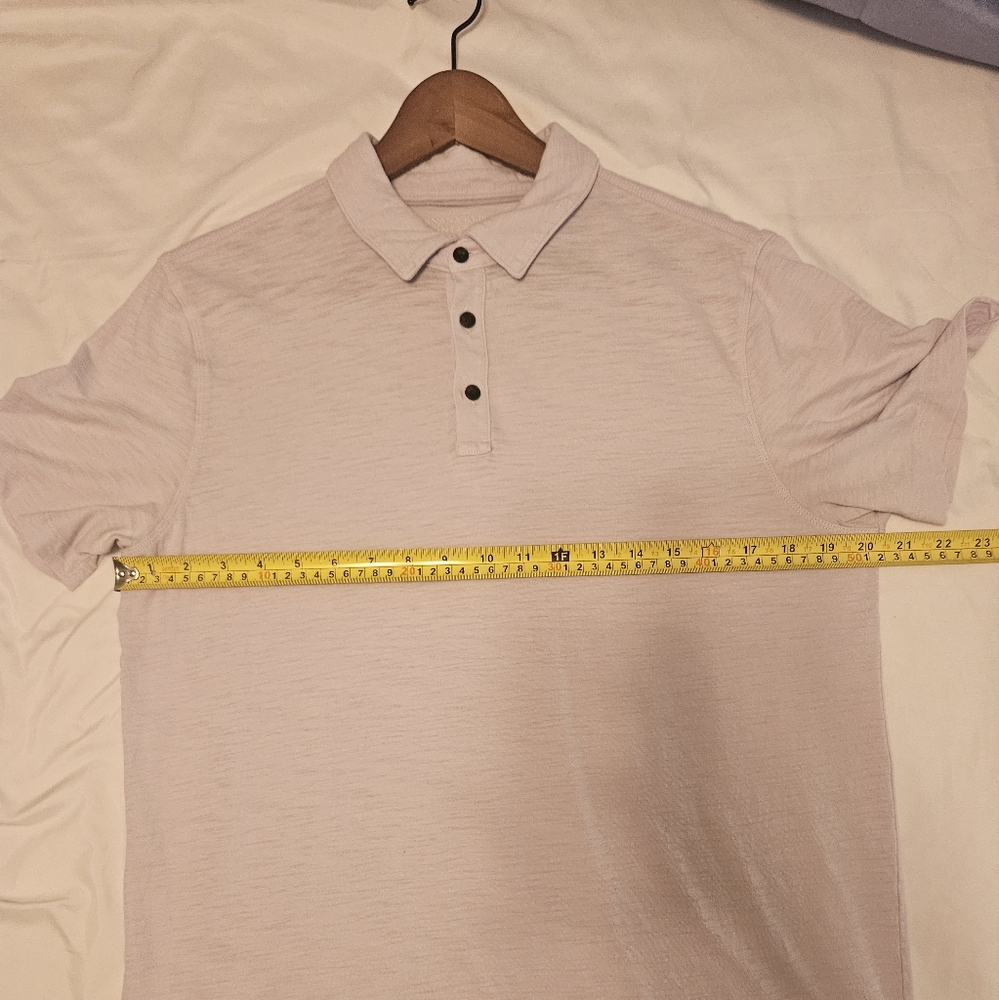 2 Banana Republic Polos